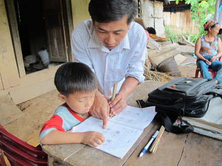 Nơi giáo viên nói 4 thứ tiếng